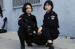 山西消防警察小姐姐视频,英勇无畏，守护平安的美丽身影